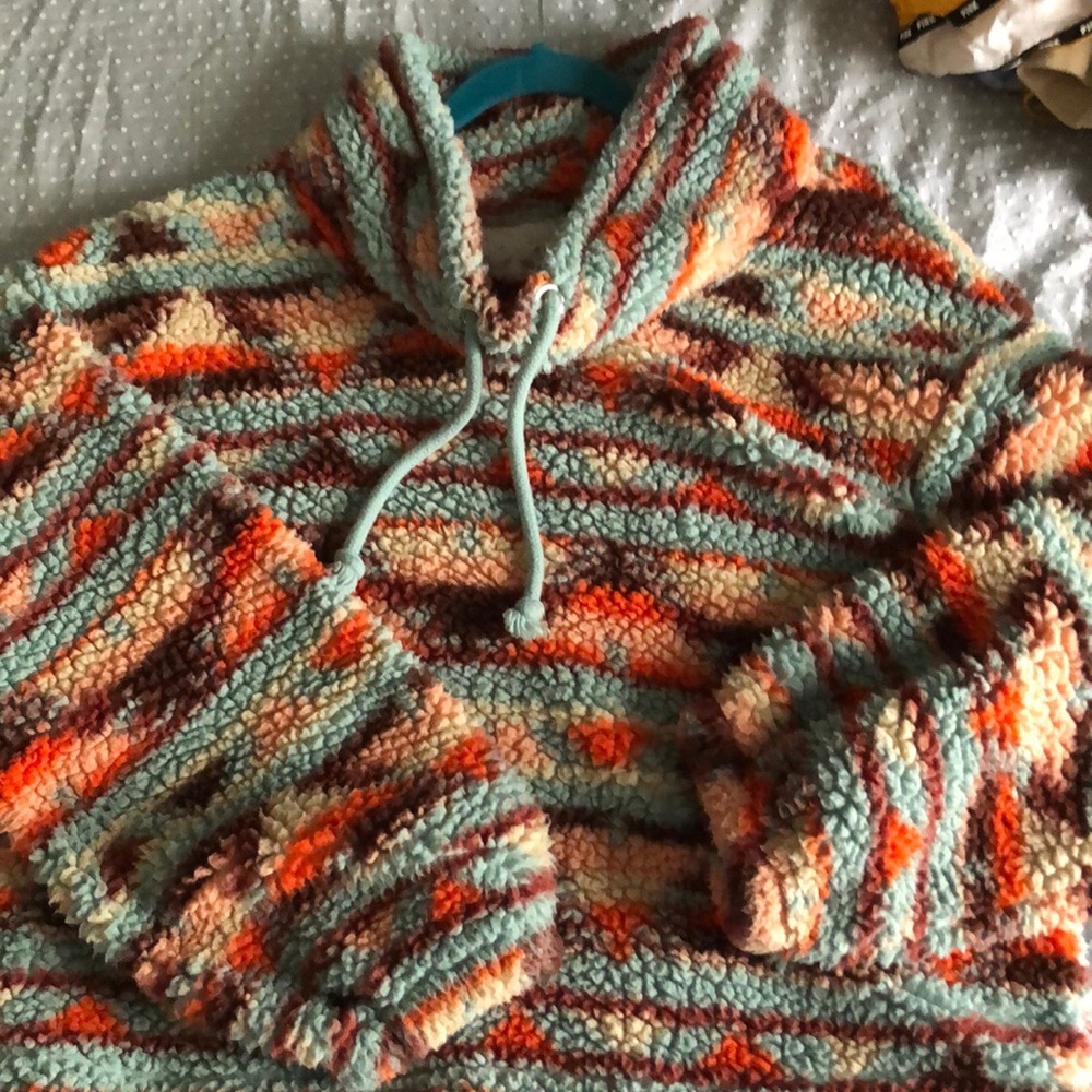 fuzzy crop top sherpa